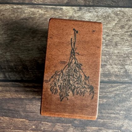 *Jedes Stück ein Unikat* Kleiner Mistelzweig Stempel holzmontiert auf Birnenholz (300000-20) – Bild 2