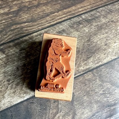*Each one a unique piece* Small teddybear rubber stamp mounted on pear wood (300000-34) - Image 2