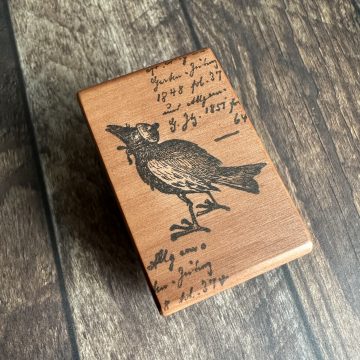 *Jedes Stück ein Unikat* Kleiner Vogel Stempel holzmontiert auf Birnenholz (300000-55)