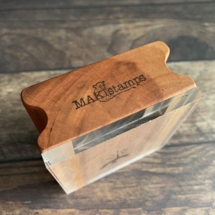 Kleiner MAKIblock Stempelblock aus Hamburger Apfel Holz und Acryl 60 x 60 x 30 mm mit Griffmulde (200000-2) – Bild 4