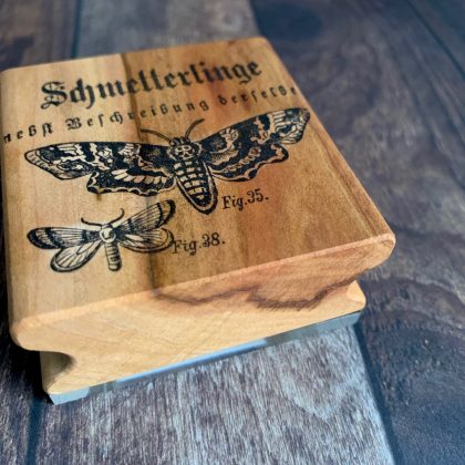 Kleiner MAKIblock Stempelblock (ein "Zwilling"...) aus Hamburger Apfelholz und Acryl 60 x 60 x 30 mm mit Griffmulde (200000-13a) – Bild 4