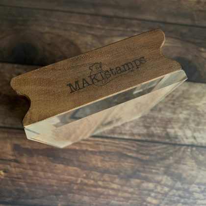 MAKIblock Stempelblock Black Walnut (Walnussholz) und Acryl 80 x 100 x 30 mm mit Griffmulde (190000-60) – Bild 3