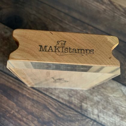 MAKIblock Stempelblock Black Cherry (Kirschholz) und Acryl 80 x 100 x 30 mm mit Griffmulde (190000-58) – Bild 4