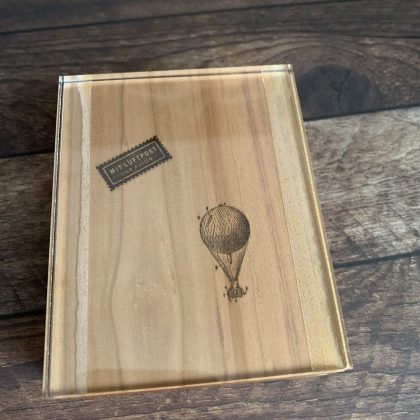 MAKIblock Stempelblock Black Cherry (Kirschholz) und Acryl 80 x 100 x 30 mm mit Griffmulde (190000-69) – Bild 2