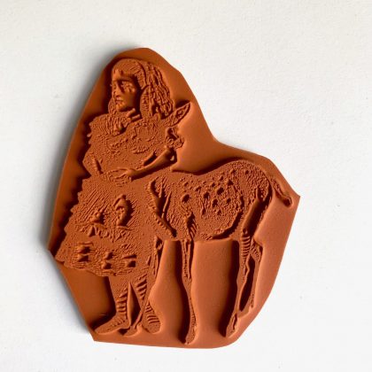 Stempel Alice mit Reh (kleinere Variante) - unmontiertes Stempelgummi oder auf Haftschaum (210520) – Bild 2