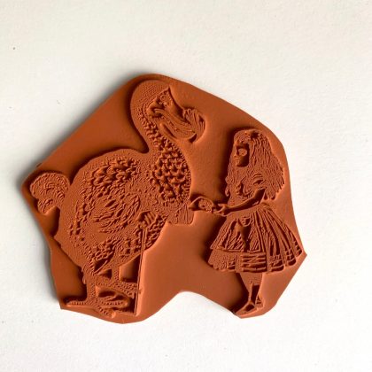 Stempel Alice und Dodo (kleinere Version) - unmontiertes Stempelgummi oder auf Haftschaum (210506) – Bild 2