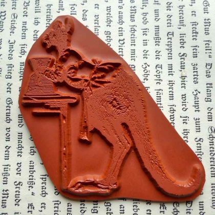 Kangaroo mum rubber stamp makistamps